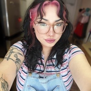 Meet your Posher, Anastasia